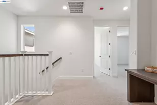 129 Crk Vw Cir, Fairfield, CA 94533 - Photo 36