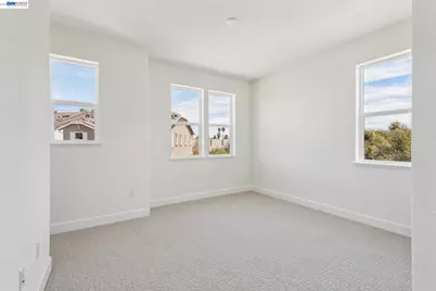 129 Creek View Cir, Fairfield, CA 94533 - Photo 52