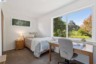 1339 Bay St, Alameda, CA 94501 - Photo 30