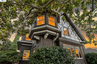 1339 Bay Street, Alameda, CA 94501 - Photo 2