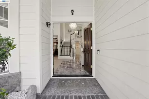 128 Summerset Ct, San Ramon, CA 94583 - Photo 4