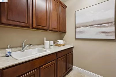 9 Tullach Pl, Hayward, CA 94542 - Photo 70