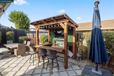 486 Viking Dr, Pleasant Hill, CA 94523 - Photo 32