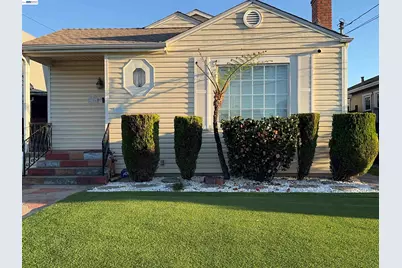 2386 106th Ave, Oakland, CA 94603 - Photo 1