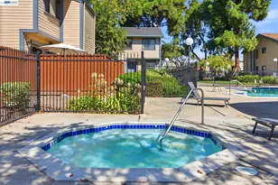 6043 Joaquin Murieta Ave, Newark, CA 94560 - Photo 24