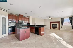 294 Pebble Beach Dr, Brentwood, CA 94513 - Photo 8