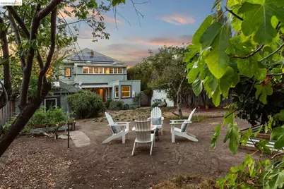 2833 Regent St, Berkeley, CA 94705 - Photo 42