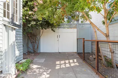 2833 Regent St, Berkeley, CA 94705 - Photo 40