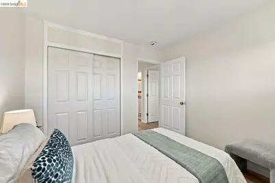 10760 Hellman St, Oakland, CA 94605 - Photo 22
