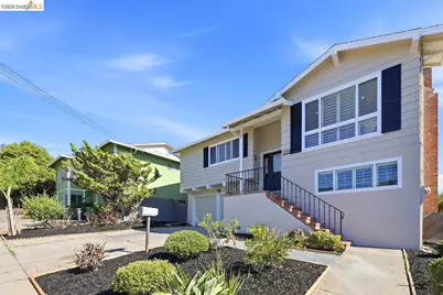 10760 Hellman St, Oakland, CA 94605 - Photo 46
