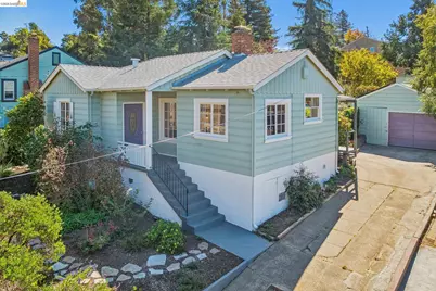 7531 Greenly Dr, Oakland, CA 94605 - Photo 40