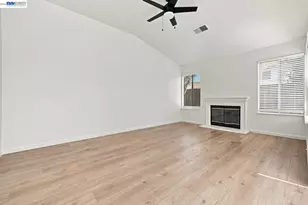 2222 Woodhill Dr, Pittsburg, CA 94565 - Photo 12