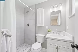 1651 Glazier Dr, Concord, CA 94521 - Photo 22