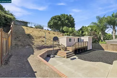 2358 Galway Rd, San Pablo, CA 94806 - Photo 22