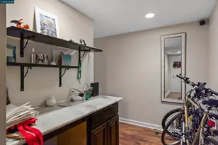 330 Civic Dr, Walnut Creek, CA 94596 - Photo 6