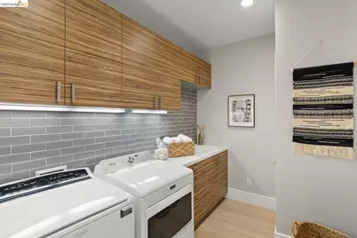 590 Gravatt Dr, Berkeley, CA 94705 - Photo 32