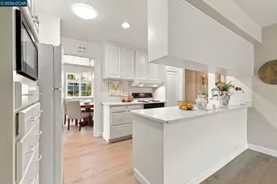 2641 Lassen Way, Pinole, CA 94564 - Photo 10