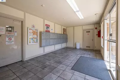 1540 Center Rd #381, Novato, CA 94947 - Photo 12