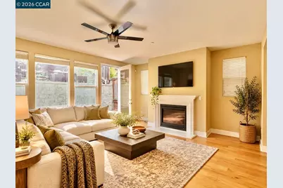 1096 Gardenia Loop, Hercules, CA 94547 - Photo 6