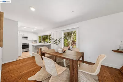 7761 Capewood Place, Pleasanton, CA 94588 - Photo 12