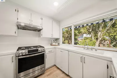 7761 Capewood Place, Pleasanton, CA 94588 - Photo 14