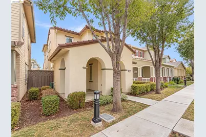 703 Claret Lane, Mountain House, CA 95391 - Photo 2