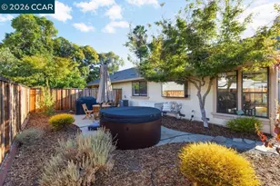 953 Bridgecrossing Way, Concord, CA 94518 - Photo 20