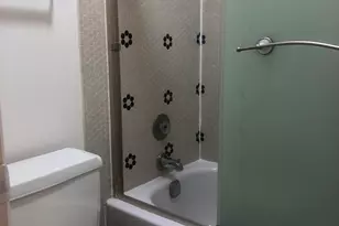 250 Whitmore St, Oakland, CA 94611 - Photo 2