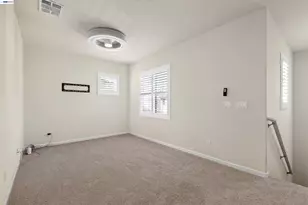 290 Santa Clara Dr, Mountain House, CA 95391 - Photo 22