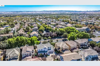 290 Santa Clara Dr, Mountain House, CA 95391 - Photo 42