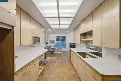 41 Altarinda Dr, Orinda, CA 94563 - Photo 18
