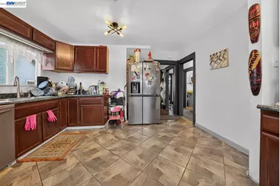 1708 Auseon Ave, Oakland, CA 94621 - Photo 10
