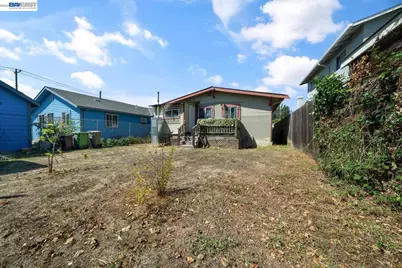 1708 Auseon Ave, Oakland, CA 94621 - Photo 20