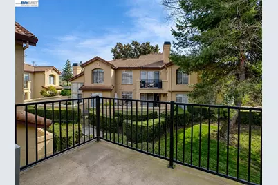 7773 Tuscany Dr, Dublin, CA 94568 - Photo 2