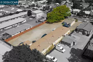 24063 Park St, Hayward, CA 94541 - Photo 2