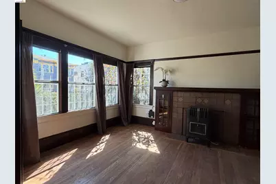 3999 Clarke St, Oakland, CA 94609 - Photo 14