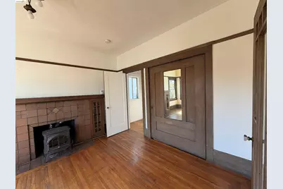 3999 Clarke St, Oakland, CA 94609 - Photo 26