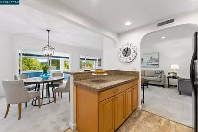 1332 Singingwood Ct #9, Walnut Creek, CA 94595 - Photo 26