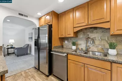 1332 Singingwood Ct #9, Walnut Creek, CA 94595 - Photo 24