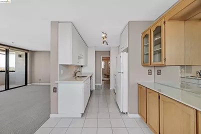 555 Pierce St #1001, Albany, CA 94706 - Photo 12