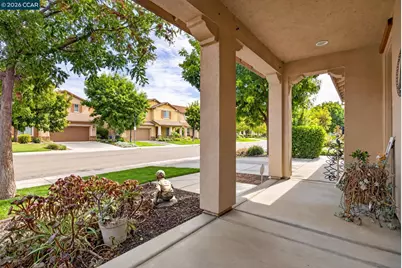 328 Silver Bell Way, Oakley, CA 94561 - Photo 6