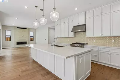 2308 Sanderling Ave, Marina, CA 93933 - Photo 2