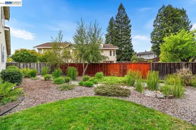 4 Woodview Ct, San Ramon, CA 94582 - Photo 46