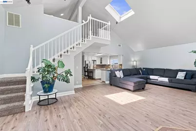 31262 San Andreas Dr, Union City, CA 94587 - Photo 14