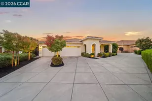 24 Promontory Pl, Clayton, CA 94517 - Photo 1