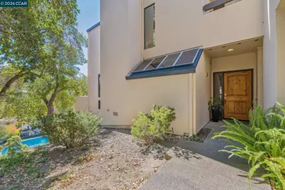 1614 Stanley Dollar Dr #1A, Walnut Creek, CA 94595 - Photo 2