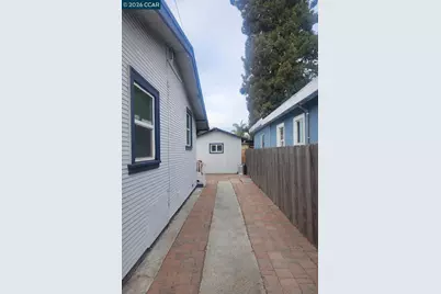 2079 Church St, Oakland, CA 94621 - Photo 6