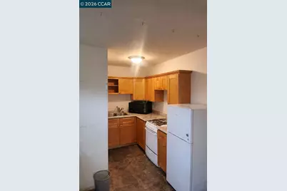 2079 Church St, Oakland, CA 94621 - Photo 2