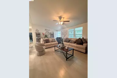 2700 Valley Pkwy #81, Escondido, CA 92027 - Photo 2