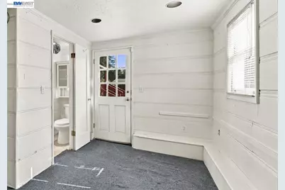 360 Warwick Ave, San Leandro, CA 94577 - Photo 22